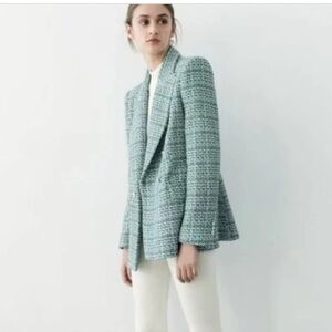 EUC Zara tweed double breasted blazer